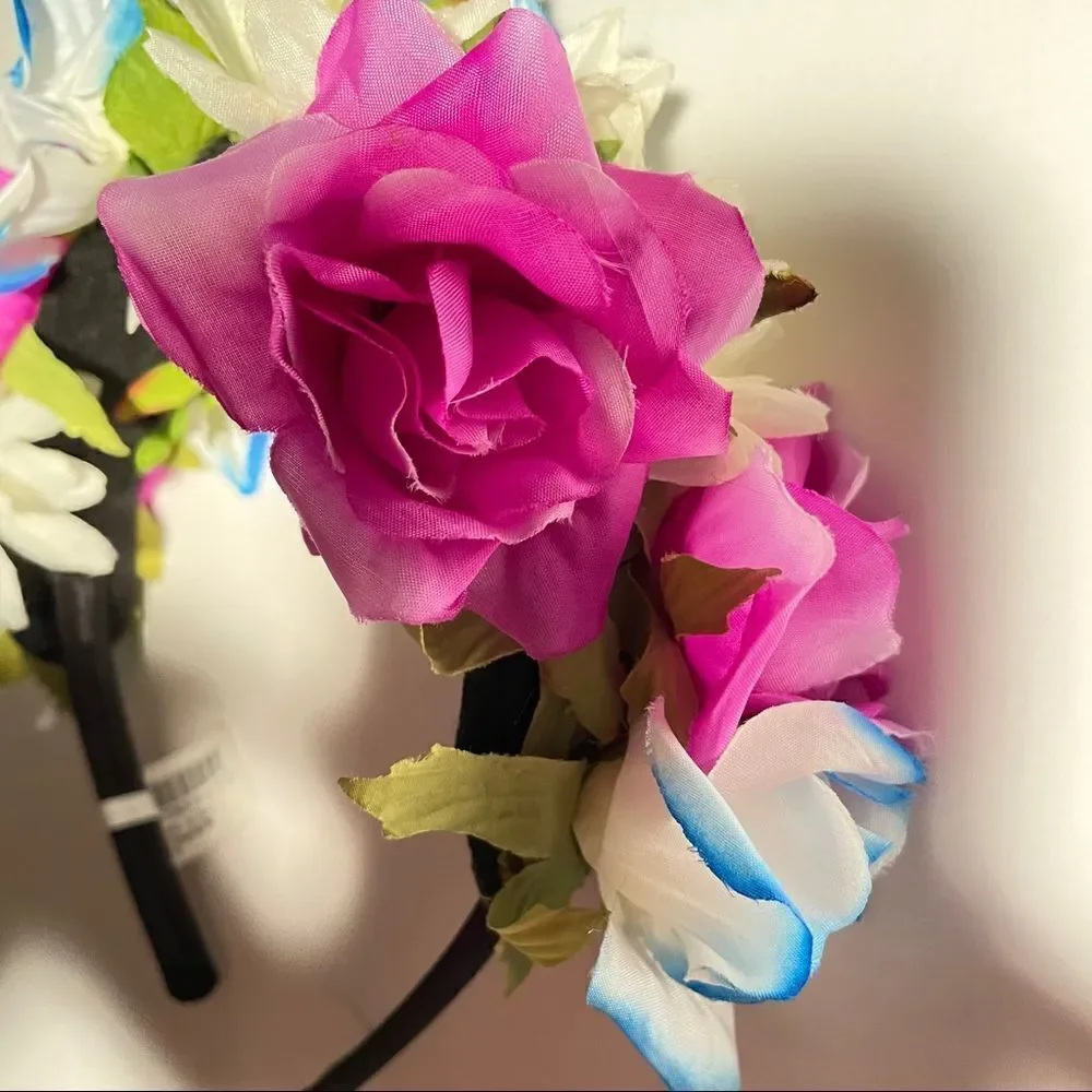 New Claire’s Floral Tiara pink white & blue flower